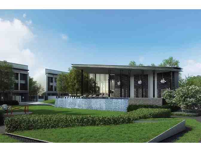 10 Nights in Bangkok, Thailand Condo