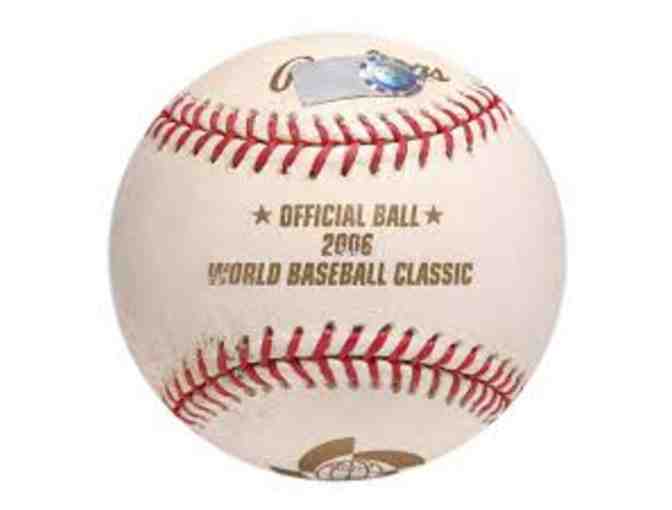 2006 World Baseball Classic Official Ball (1of 2)