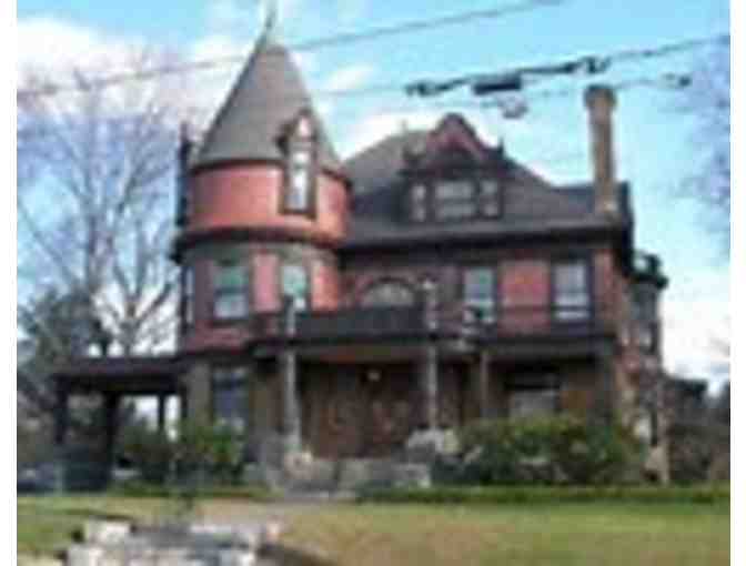 Personal Edwardian House Museum Tour with lunch for 4