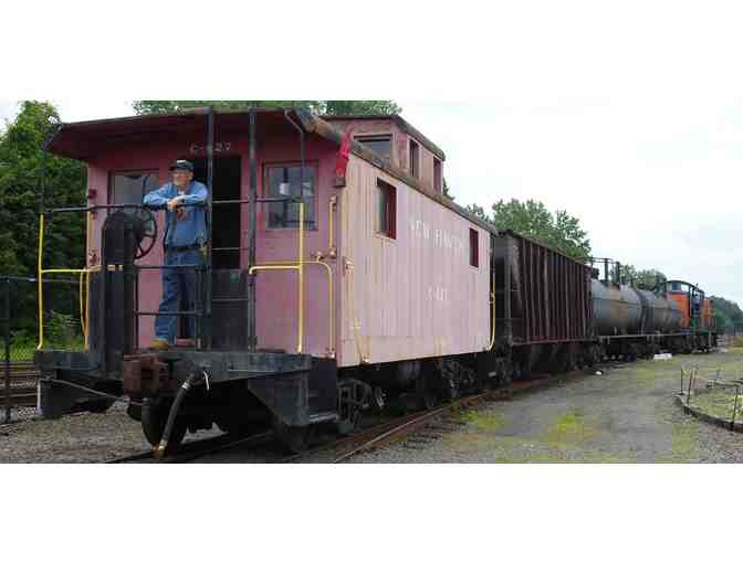 Hands on the Throttle: Be a Train Engineer at the Danbury Railway Museum!