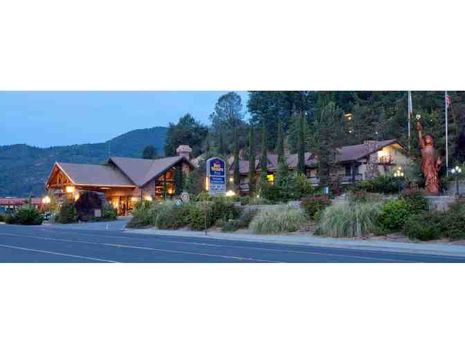Oakhurst - Best Western Yosemite Gateway Inn - Overnight stay in double queen room