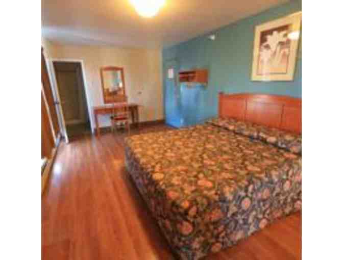 Anchorage, AK - Long House Alaskan Hotel -  2 nt stay in double king room w/ sofa sleeper