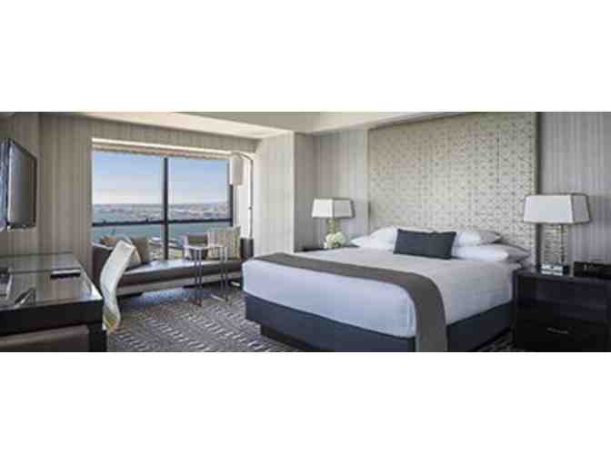 San Diego, CA - Manchester Grand Hyatt - 2 night stay & Breakfast for 2 at Seaview
