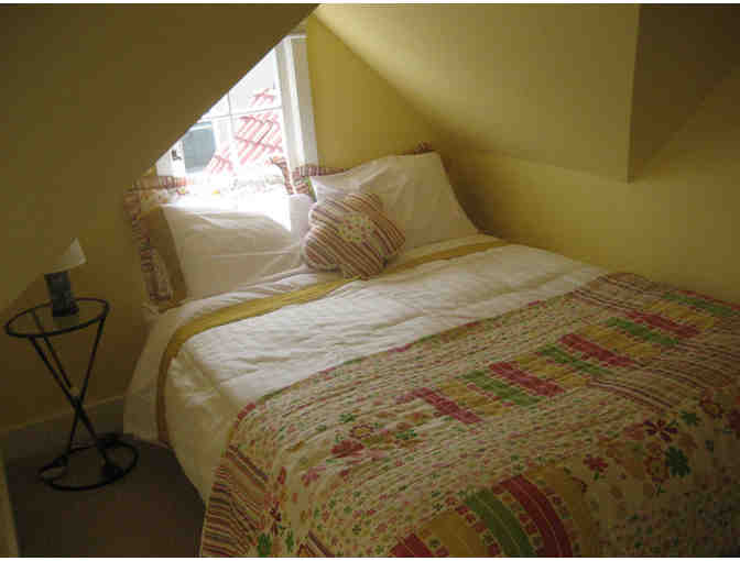 San Francisco, CA - My Rosegarden Guest Rooms - One night stay with breakfast