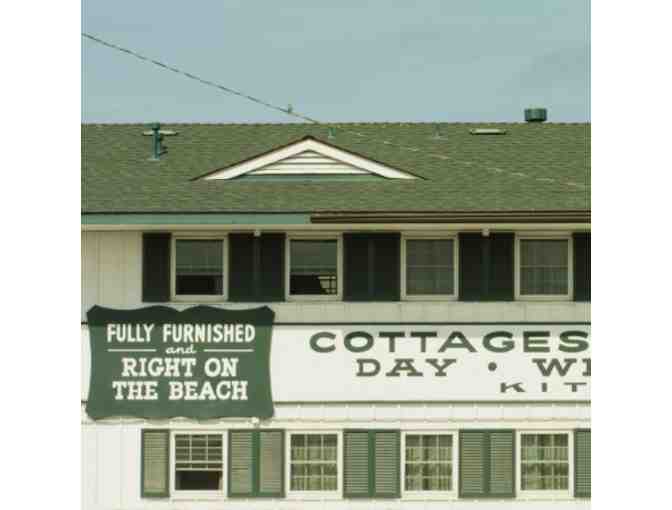 San Diego, CA - Beach Cottages - 2 nights in one bedroom cottage or one bedroom apartment
