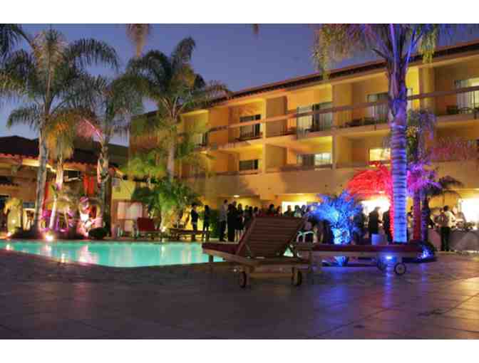 Irvine, CA - Atrium Hotel - 2 night stay in deluxe pool view room with breakfast for two