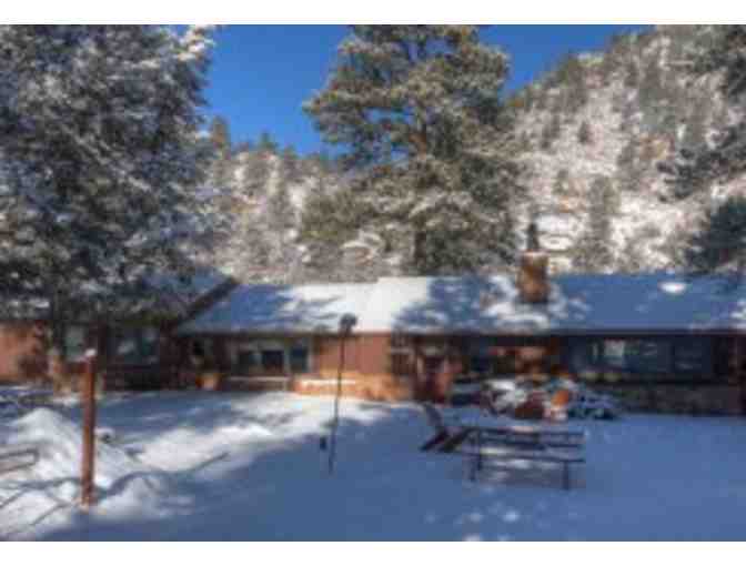 Estes Park CO - Castle Mountain Lodge - 2 night stay for party of 4