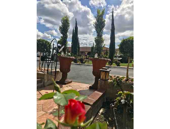 Napa, CA - Chardonnay Lodge - One night stay for two in the Paris Room Jacuzzi Suite