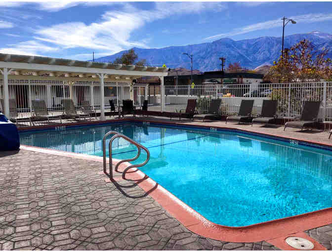 Lone Pine, CA - Dow Villa Motel - one night stay