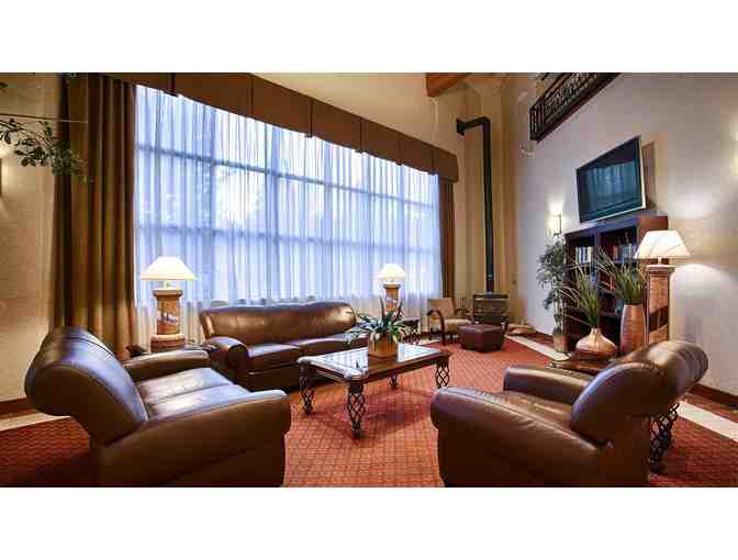Mammoth Lakes, CA - Best Western Plus High Sierra Hotel - 2 nts for 4 in QQ w/ hot brkfst