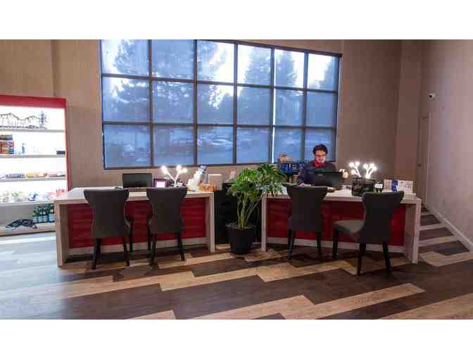 Mammoth Lakes, CA - Best Western High Sierra - 2 nts, 15% Dinner discount, Hot Brkfst