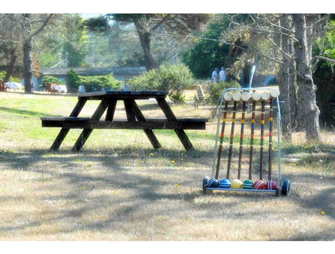 Little River, CA - The Andiron Seaside Inn & Cabins - 2 nts in one-room cabin w/ king bed