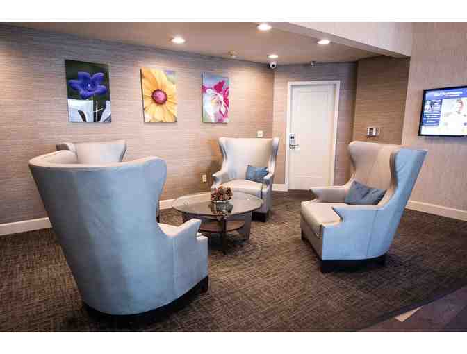 Mammoth Lakes, CA - Best Western High Sierra - 2 nts, 15% Dinner discount, Hot Brkfst