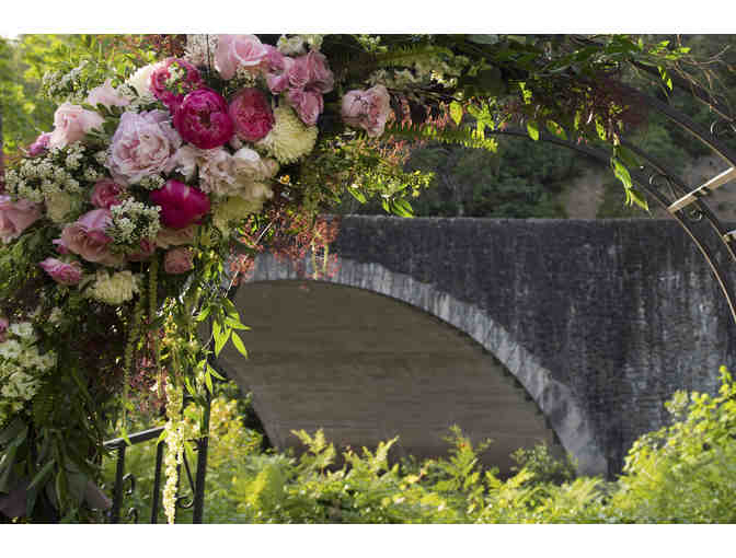 Garberville, CA - Benbow Inn - 2 night stay , $50 F&B, 18 holes of golf for 2 with cart