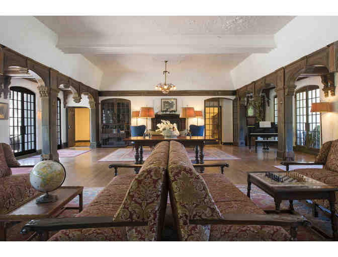 Garberville, CA - Benbow Inn - 2 night stay , $50 F&B, 18 holes of golf for 2 with cart