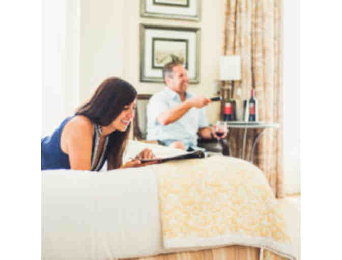 Santa Barbara, CA - Hotel Santa Barbara -  One night stay in a queen room