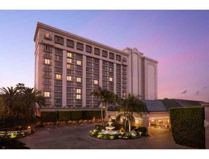 Marina Del Rey - The Ritz Carlton - One nt stay in deluxe accommodations w/ valet parking
