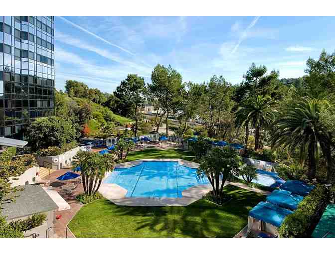 Los Angeles/Universal City - Hilton Hotel - 2 nts in deluxe room with breakfast