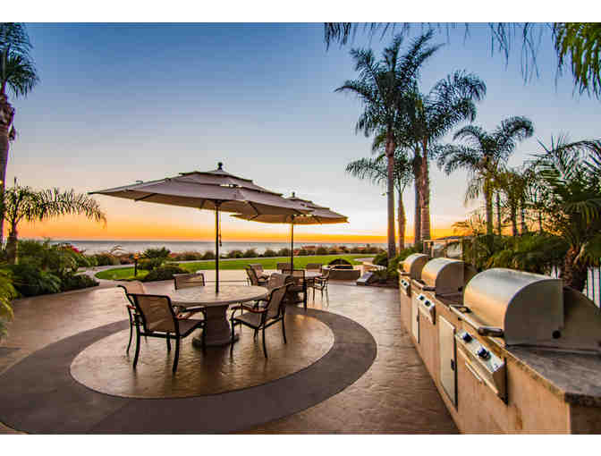 Pismo Beach, CA - Dolphin Bay Resort & Spa - 1 nt in Ocean Front Suite w/ breakfast