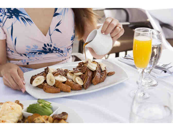 Pismo Beach, CA - Dolphin Bay Resort & Spa - 1 nt in Ocean Front Suite w/ breakfast