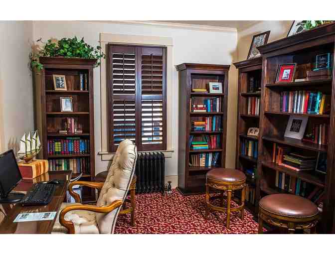 WY, Cody - Chamberlin Inn - two nights in a queen suite