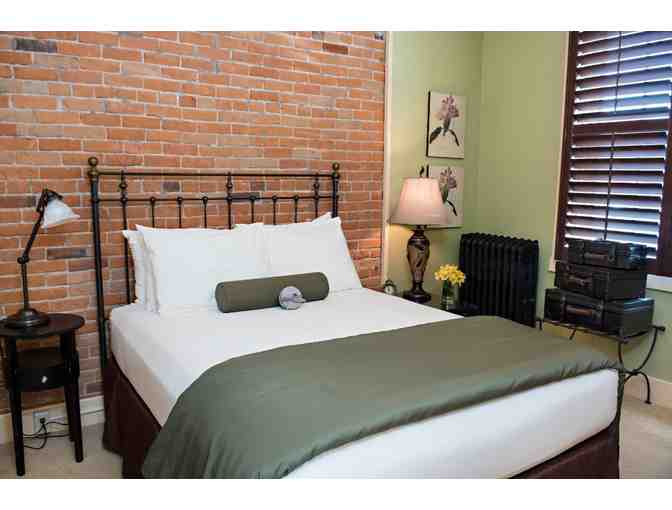 WY, Cody - Chamberlin Inn - two nights in a queen suite