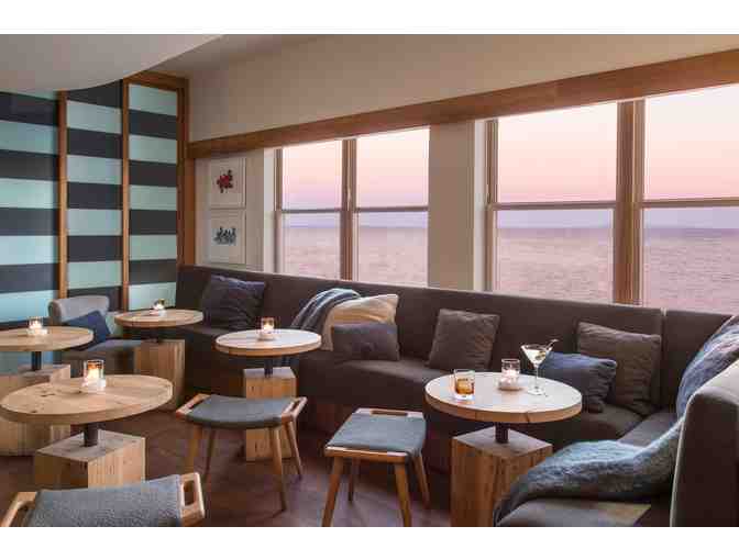 Malibu, CA - Malibu Beach Inn - One night stay in King Premier Front Room & Parking