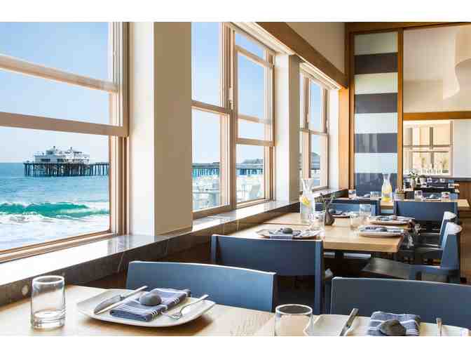 Malibu, CA - Malibu Beach Inn - One night stay in King Premier Front Room & Parking