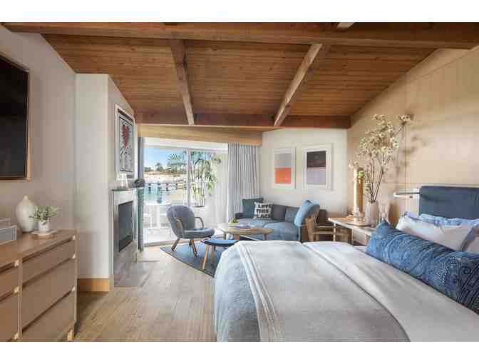 Malibu, CA - Malibu Beach Inn - One night stay in King Premier Front Room & Parking
