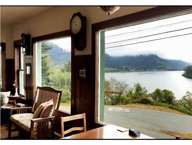 Klamath, CA - Historic Requa Inn - One night stay