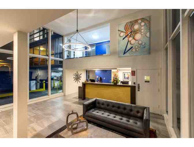 Oakland, CA - The Z Hotel Jack London Square - One night stay