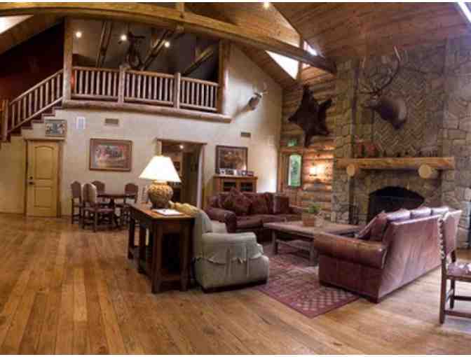 Santa Barbara, CA - Circle Bar B Guest Ranch Resort - 1 nt in Cabin or Ranch Room & meals