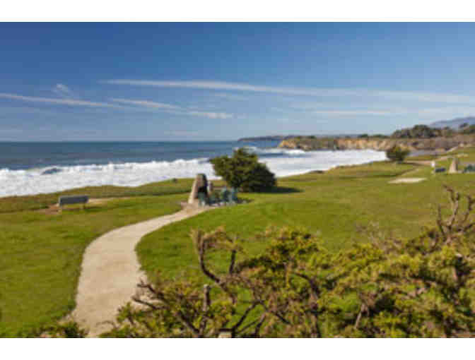 San Simeon, CA - Cavalier Oceanfront Resort - 2 nts Deluxe Ocean View King w/ brkfst