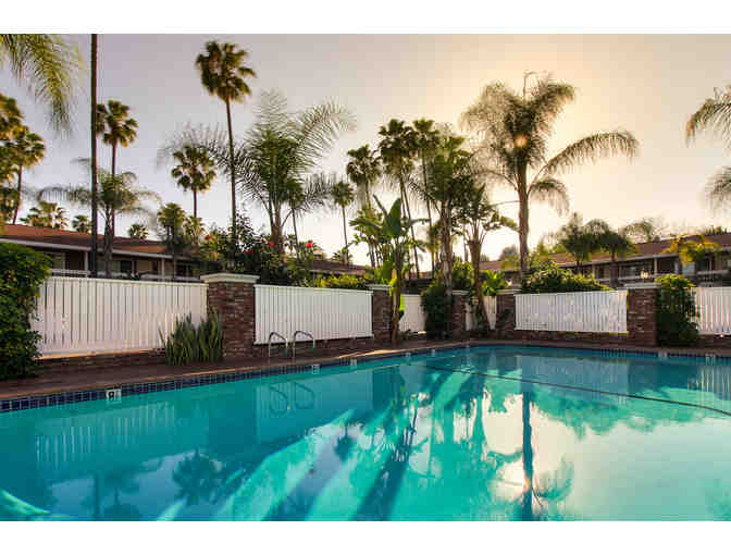 Sherman Oaks, CA - BW Plus Carriage Inn - Two nights w/ breakfast for two