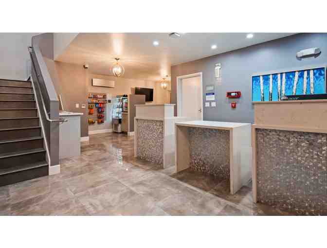 California - MLS Interiors - Complete Lobby Design