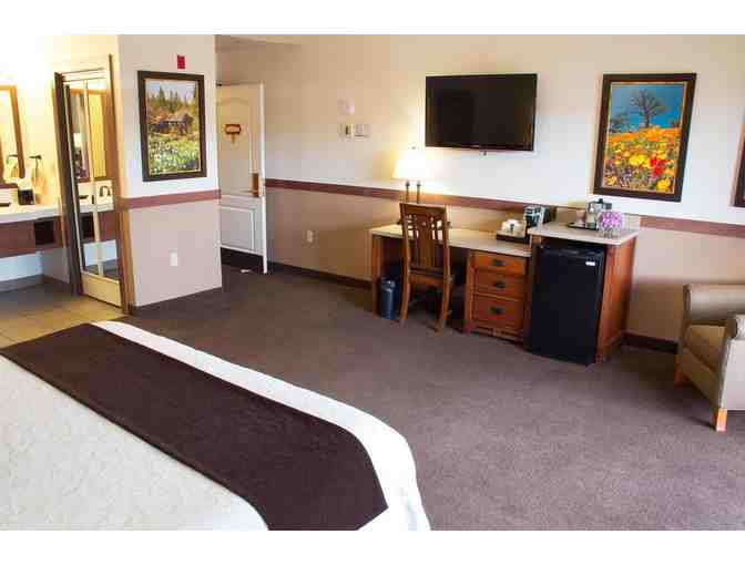 Jackson, CA - Jackson Rancheria Casino Resort - One night stay in a standard room - Photo 12