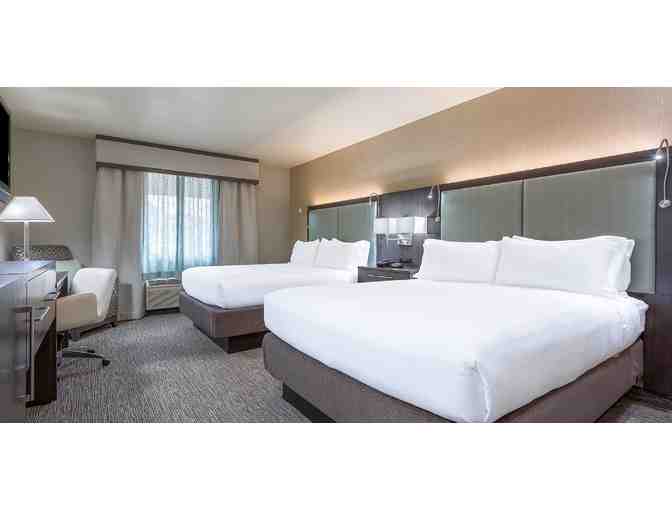 Auburn, CA - Holiday Inn Auburn - 2 Nt Stay in Executive King or 2 Queen Room