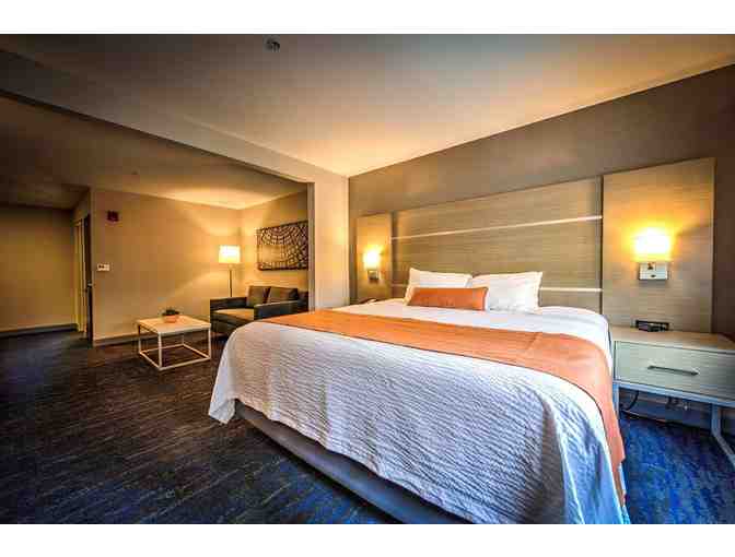 Burbank, CA - Best Western Plus Media Center Inn & Suites - One night in king room