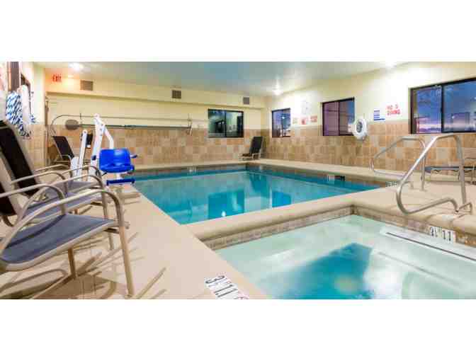 CO, Alamosa- Holiday Inn Express & Suites - 1 nt stay + hot brkfst buffet #2 of 3