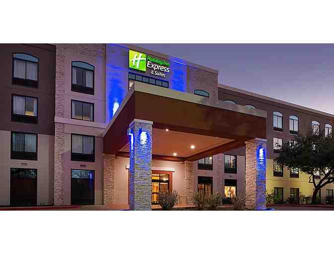 TX, Austin- Holiday Inn Express & Suites Austin - 1 nt stay + hot brkfst buffet #2 of 3