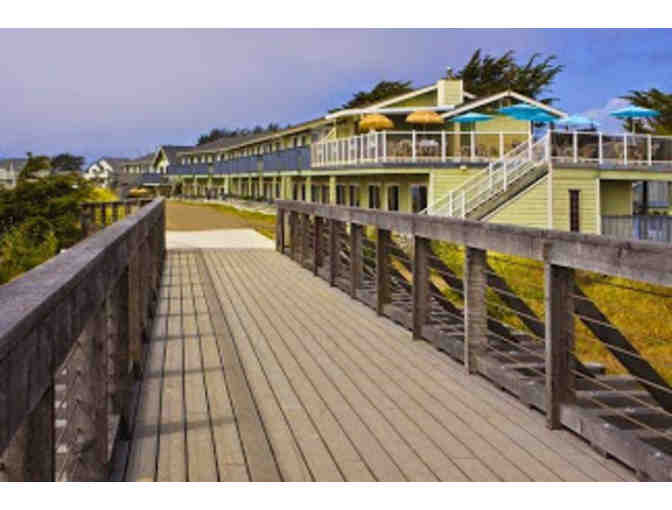 Ft. Bragg, CA - Beachcomber Motel &amp; Spa - 2 nts in a king or queen/queen ocean view room - Photo 2