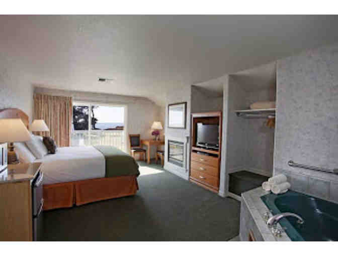 Ft. Bragg, CA - Beachcomber Motel & Spa - 2 nts in a king or queen/queen ocean view room