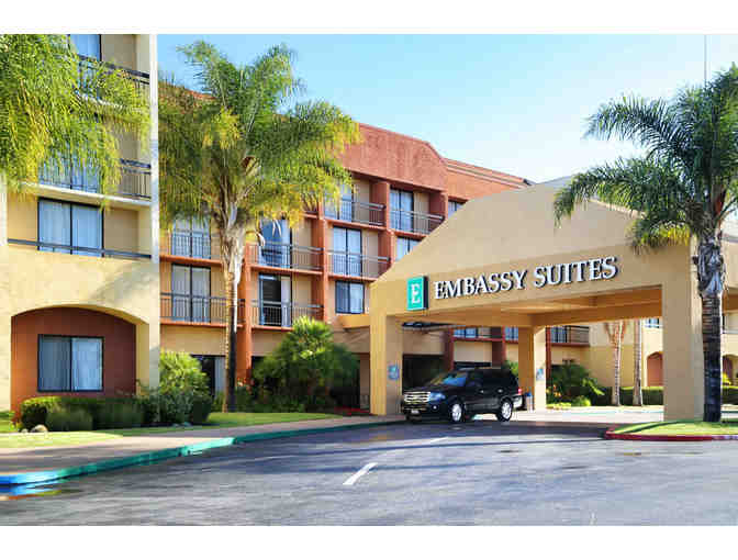 San Luis Obispo, CA - Embassy Suites - 1 nt in 2 room suite w/ brkfst & evening reception