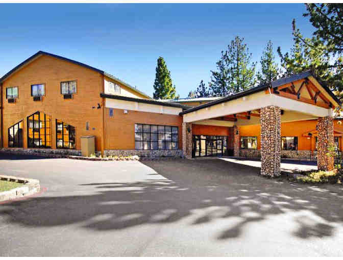 Mammoth Lakes, CA - Empeiria High Sierra Hotel - 2 nts for up to 4, Hot Brkfst and more