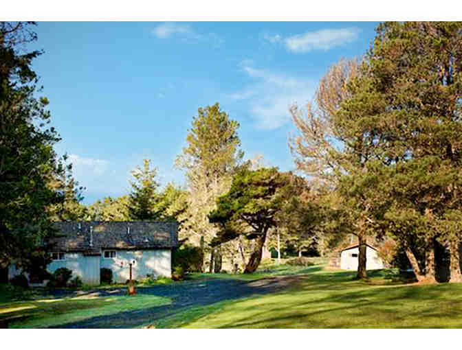 Little River, CA - The Andiron Seaside Inn &amp; Cabins - 2 nts in One-room cabin w/ King Bed - Photo 3