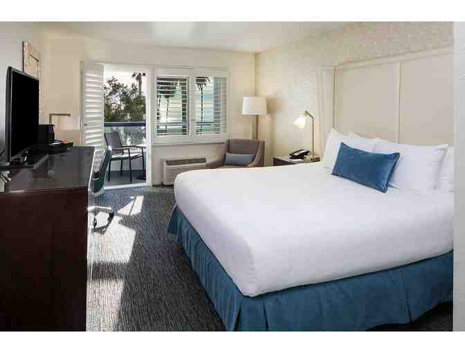 Santa Monica, CA - Oceanview Hotel - One Nt Stay in Ocean View Room w/ Parking