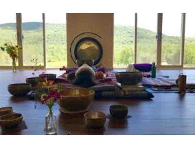 Relax and Find your Inner Peace in this Sound Healing Session with Nicole Sansone!