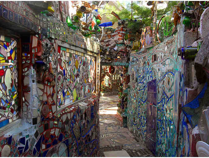 Philadelphia's Magic Gardens - Dual Membership (2 Adults, 3 Children)