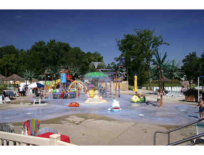 Dutch Wonderland - 2 Admission Tickets