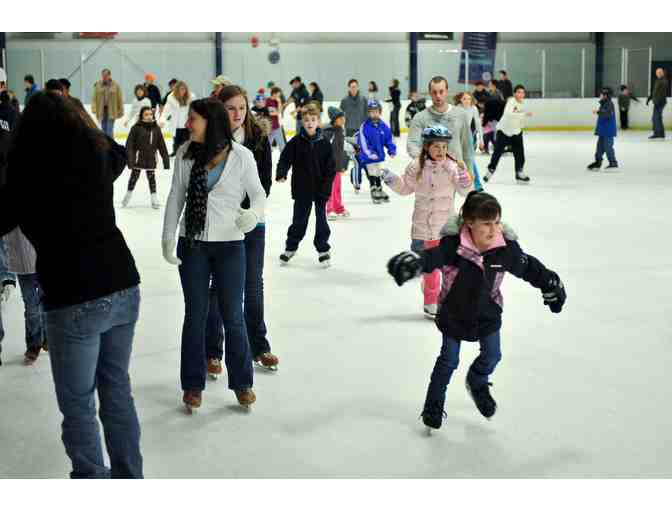Oaks Center Ice - 8 Public Skate Passes